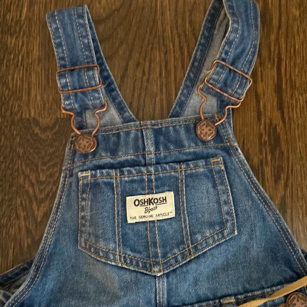 Toddler overalls - Picture 2 of 4